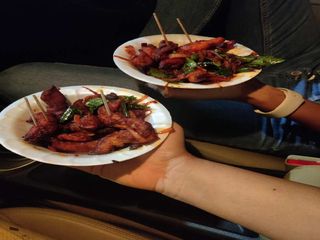 విశాఖ‌ న‌గ‌రంలోని స్ట్రీట్ ఫుడ్‌ను టేస్ట్ చెయ్యాల్సిందే! 