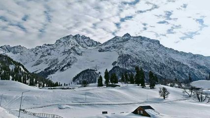 స‌మ్మర్ క్యాంపింగ్‌కు అనువైన ప్ర‌దేశాలు ఇవే..