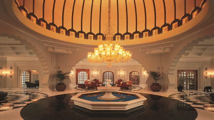 ప్రపంచంలోని టాప్ 50 హోట‌ల్ బాబితాలో.. అమ‌ర్‌విలాస్‌