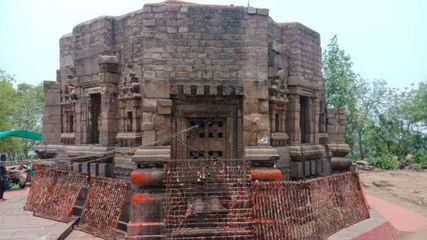 బీహార్‌లో వెయ్యేళ్ల కాలం నాటి పురాత‌న దుర్గామాత ఆల‌యం...