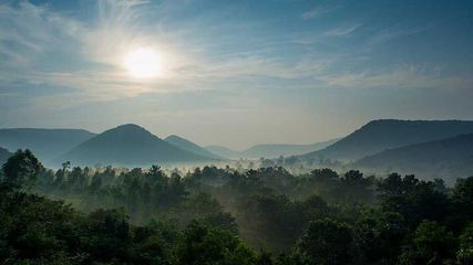 విశాఖ‌లోని ఈ ప్ర‌దేశాల్లో ప‌క్షుల అందాల‌ను చూడాల్సిందే..