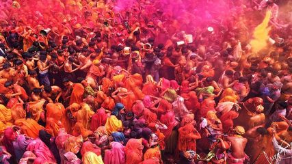 హోలీ సంద‌ర్భంగా దేశంలోని ఈ ప్ర‌దేశాలను చుట్టేయండి..!