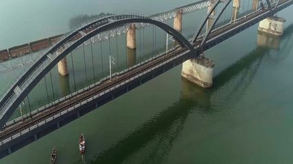 టూరిస్ట్ హాట్‌స్పాట్‌గా.. కొవ్వూరు-రాజ‌మ‌హేంద్ర‌వ‌రం హేవ‌లాక్ వంతెన‌! 