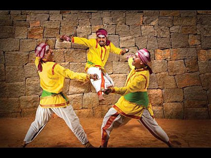 కర్ణాటక నృత్యాలు ...కావ్య రసాలు!