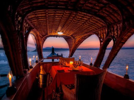 బెంగుళూరు లో వాలంటైన్ డే ఎక్కడ ?