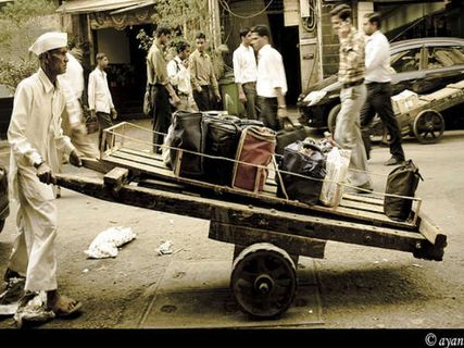 ముంబై వింతలు - టూరిస్ట్ టేస్ట్ లు !