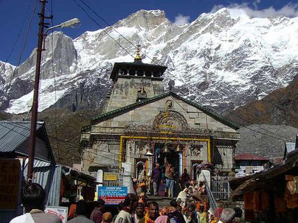 చార్ ధాం యాత్రలు ... చెప్పలేని ఆనందాలు !