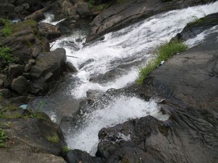 వర్షాకాలపు హనీమూన్ ప్రదేశాలు !!