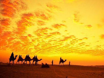 నవంబర్ మాసం లో సందర్శించే పర్యాటక ప్రదేశాలు !!