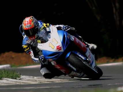 శ్రీపెరుంబుదూర్ - స్మారకాలు, రేసులు !