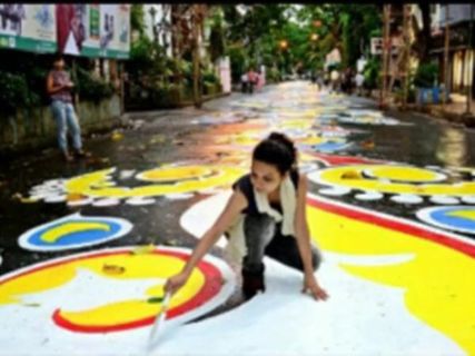 ప్రపంచంలో అతి పొడవైన రంగోలి పుణ్యక్షేత్రం ..