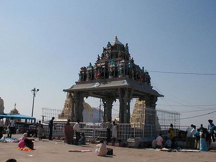 బ్రహ్మ నారసింహుడి కాళ్లు కడిగిన ప్రాంతం...అక్కడ పుష్కరిణిలో స్నానం చేస్తే,