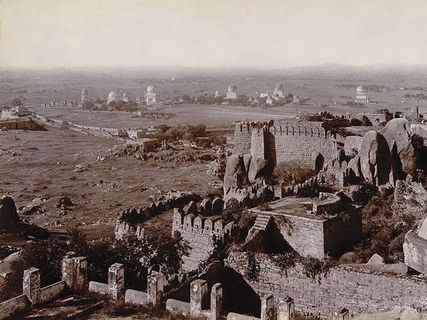 మహ్మద్ ప్రవక్త పవిత్ర కేశం భద్రపరచబడిన ప్రాంతం మన తెలుగు రాష్ట్రాల్లోనే?