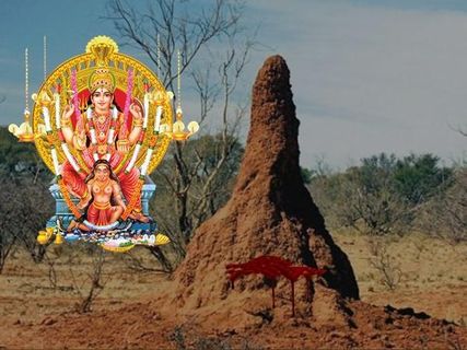 పుట్టలో వెలసిన పార్వతీ దేవి క్షేత్రాన్ని మహిళలు ఇరుముడితో దర్శిస్తే..