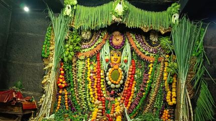 ఇంద్రకీలాద్రిపై ఘ‌నంగా ప్రారంభ‌మైన‌ శాకాంబరీ దేవి ఉత్సవాలు