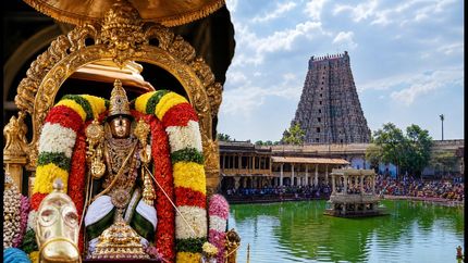 మధురై మీనాక్షి ఆలయంలో ఆవణి మూల ఉత్సవాలు: నేటి పట్టాభిషేకం, దర్శనం వేళలు, ట్రాఫిక్ రూల్స్ - భక్తులు తప్పక తెలుసుకోవాల్సినవి!
