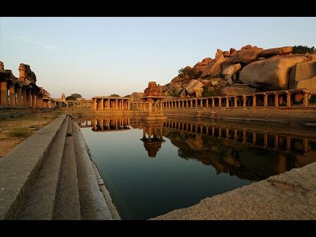 Pushkarni Tank opposite Krishna Temple, Hampi