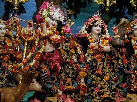 How to reach Mathura