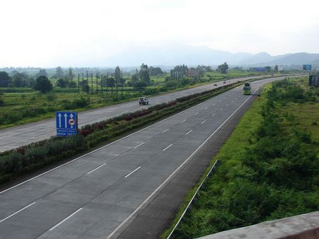  Mumbai- Pune Expressway