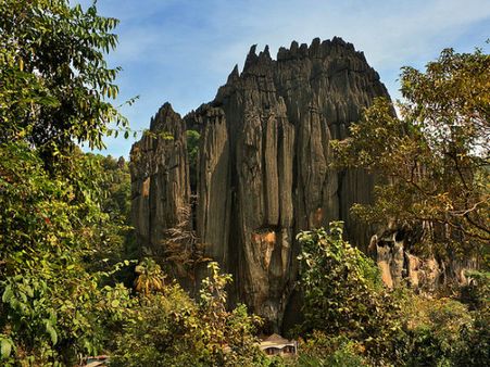 Yana Rocks