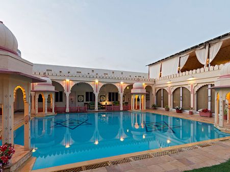 Heritage Hotels For a Royal Feel