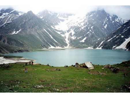 Sheshnag Lake