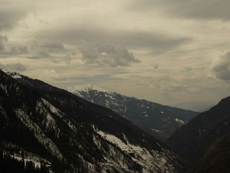 8. Kedarkantha, Uttarkashi 8. Kedarkantha, Uttarkashi