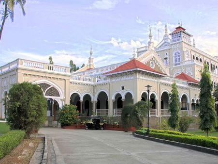 Visit The Aga Khan Palace Visit The Aga Khan Palace