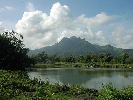Trekking At Mahuli Fort Trekking At Mahuli Fort