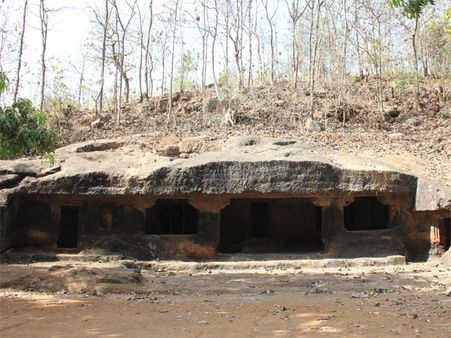 Panhalekaji Caves Panhalekaji Caves