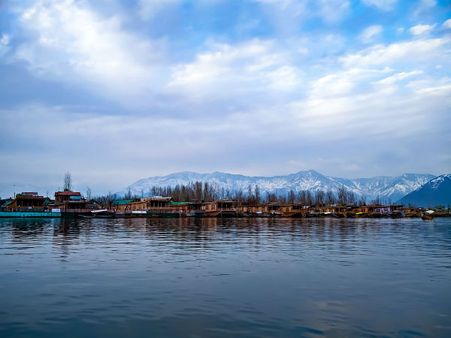Dal Lake, Jammu And Kashmir