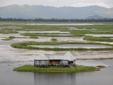 4) Loktak Lake (Manipur)