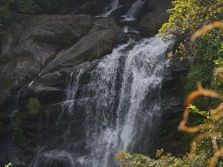 2) Alekan Waterfalls