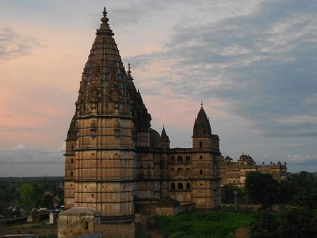 Best Time To Visit Chaturbhuj Temple