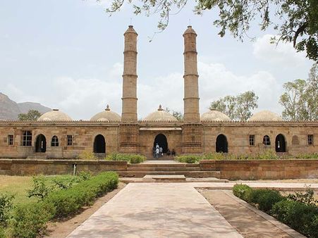 Final Destination – Champaner-Pavagadh Archaeological Park