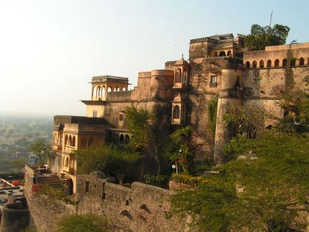 1) Asigarh Fort 1) Asigarh Fort