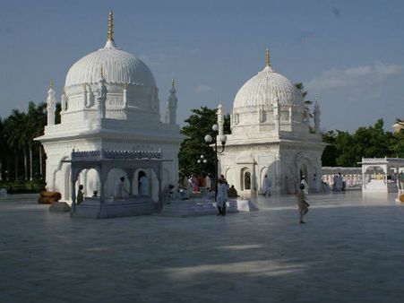Dargah-e-Hakimi