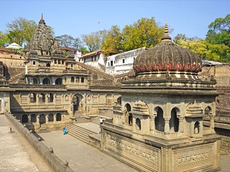 13. Maheshwar