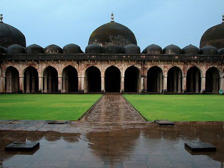 12. Mandu