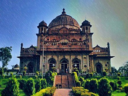 7) Its Culture Evolved During The Mughal Era