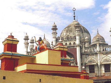 5) Relation With Vavar, A Muslim Sufi Saint