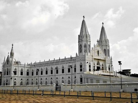4) Location In The Vicinity Of The Popular Velankanni
