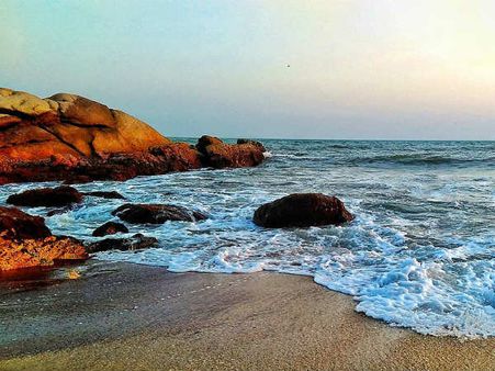 1) Kanyakumari Beach