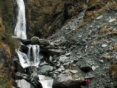1) Bhagsunag Falls 1) Bhagsunag Falls