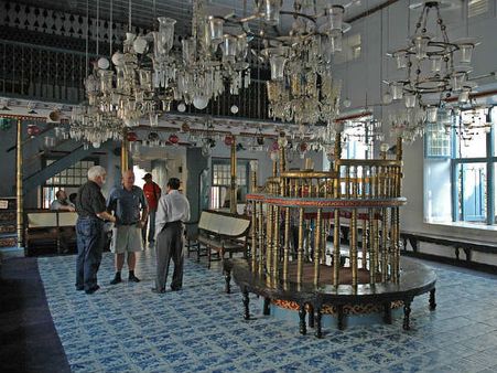 3) Paradesi Synagogue