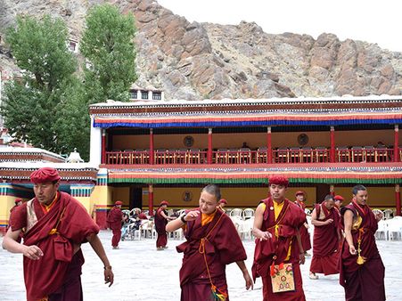 7) Hemis Festival 