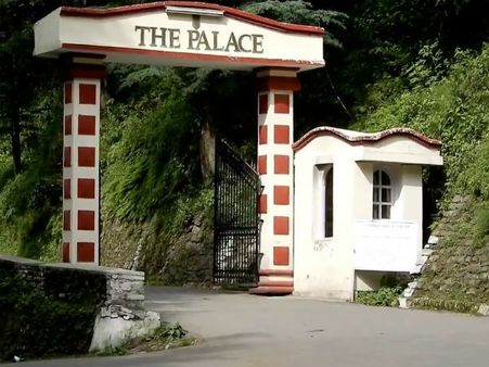 Places Of Attraction In Chail
