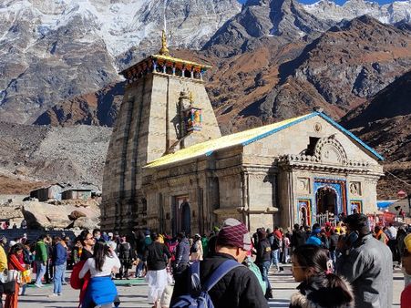 5) Kedarnath Temple, Uttarakhand:
