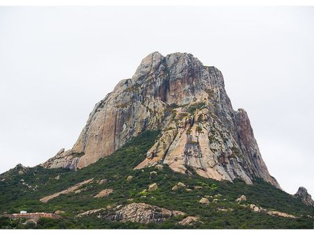 Hike one of the World’s Largest Monoliths: Peña de Bernal Hike one of the World’s Largest Monoliths: Peña de Bernal