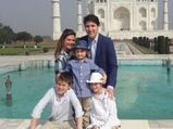 ताजमहल के मुरीद हुए कनाडाई पीएम जस्टिन ट्रूडो, शाहरुख़ के अंदाज में दिया पोज  